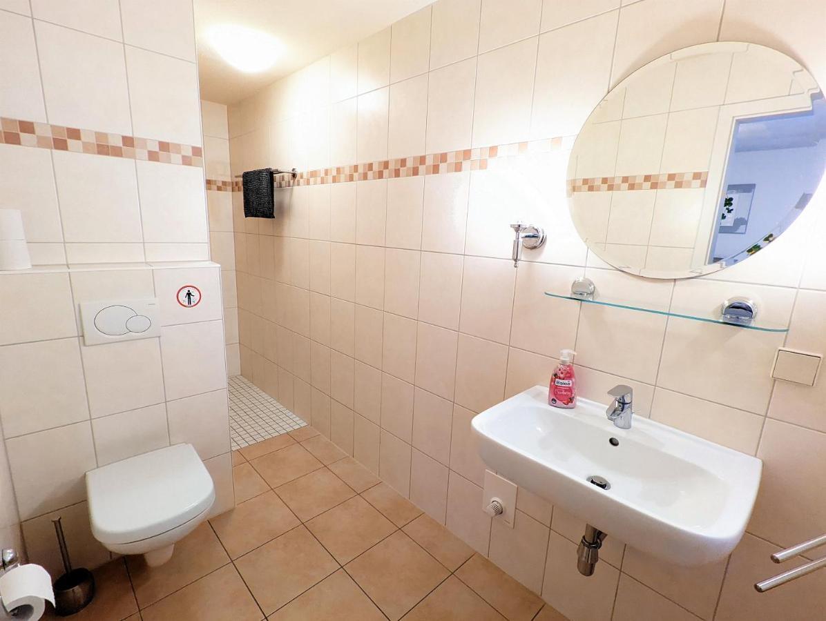 Ferienhaus Sellin Bagian luar foto